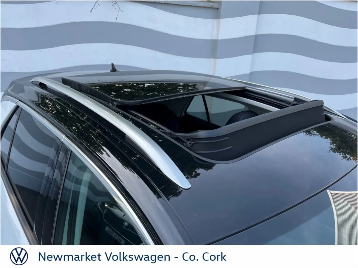 Volkswagen T-Roc Style Plus 1.0tsi 116BHP 6 Speed - Image 2
