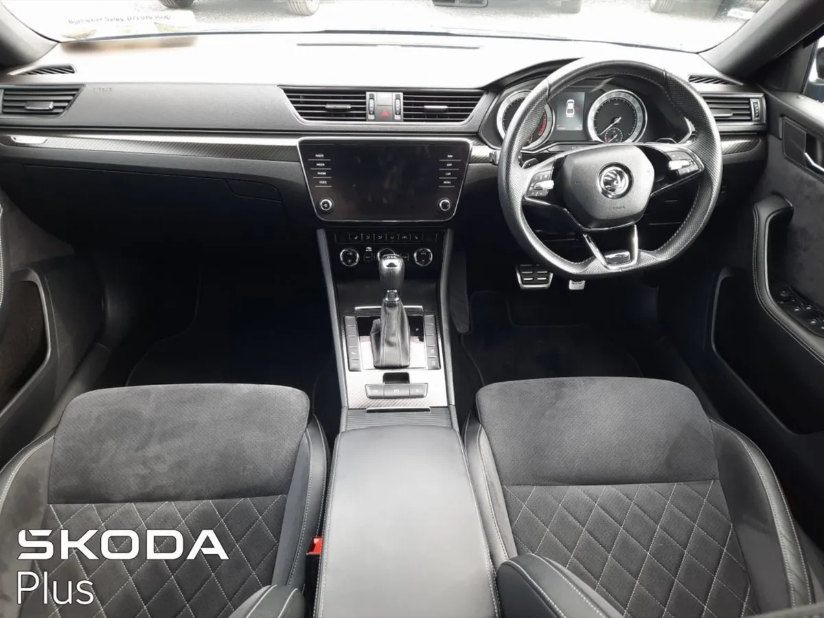 Skoda Superb Superb SPT 2.0tdi 150HP DSG - Image 3