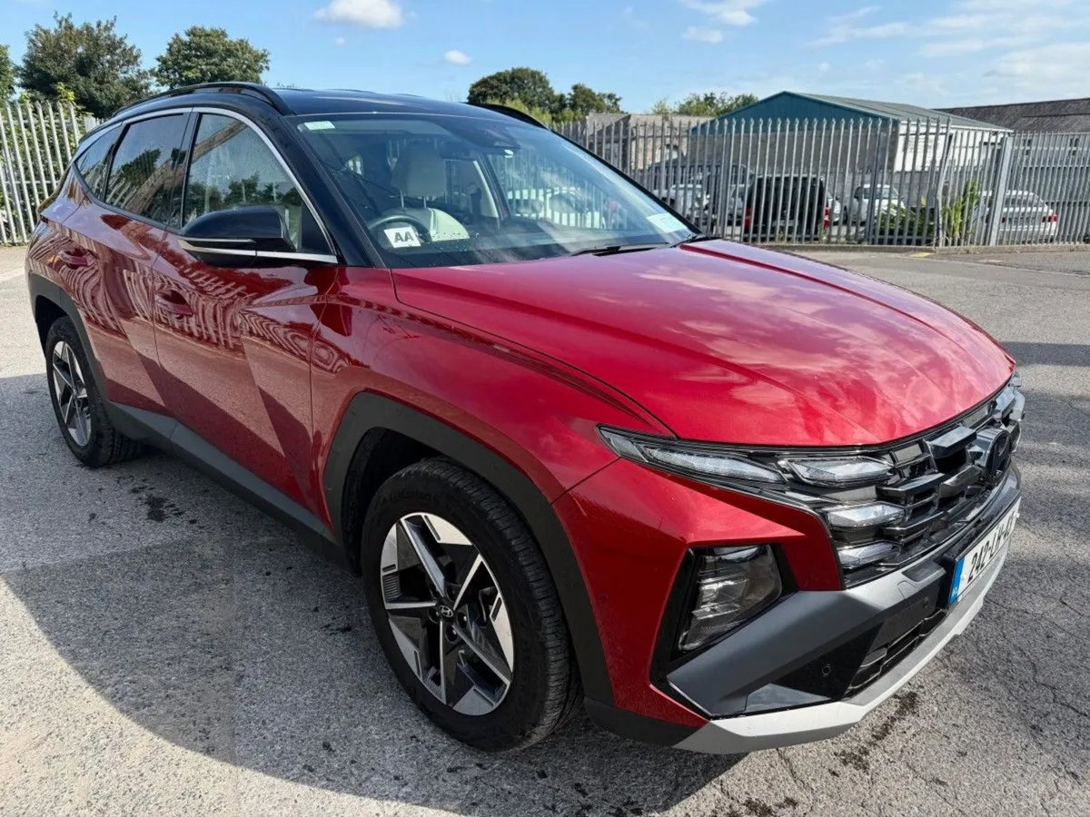 Hyundai Tucson 1.6d Executive Plus 2 Tone  just I - Image 1