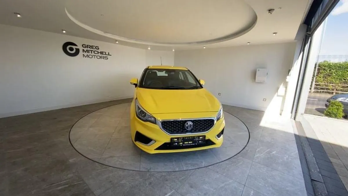 MG MG3 1.5 Vti-tech Exclusive 5dr  navigation - Image 2