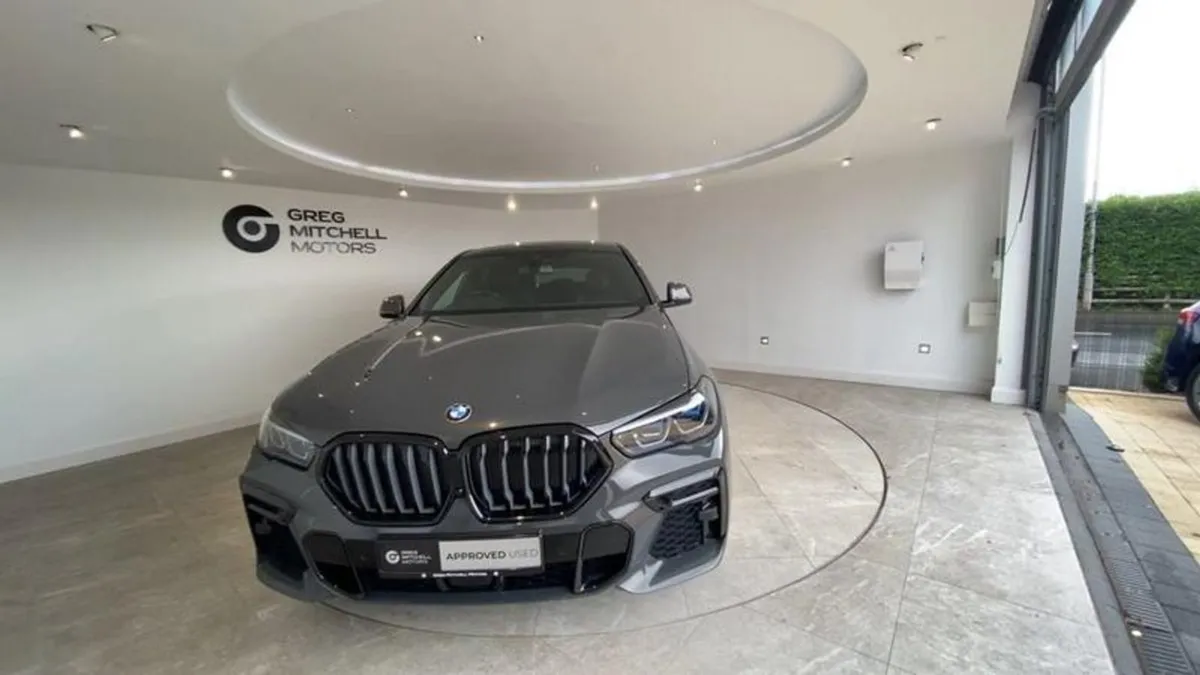 BMW X6 Xdrive40d MHT M Sport 5dr Step Auto - Image 3