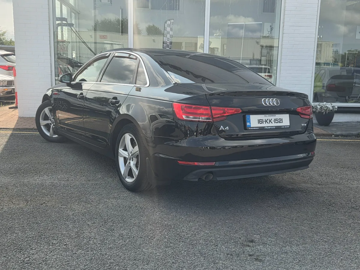 Audi A4 2016 - Image 2