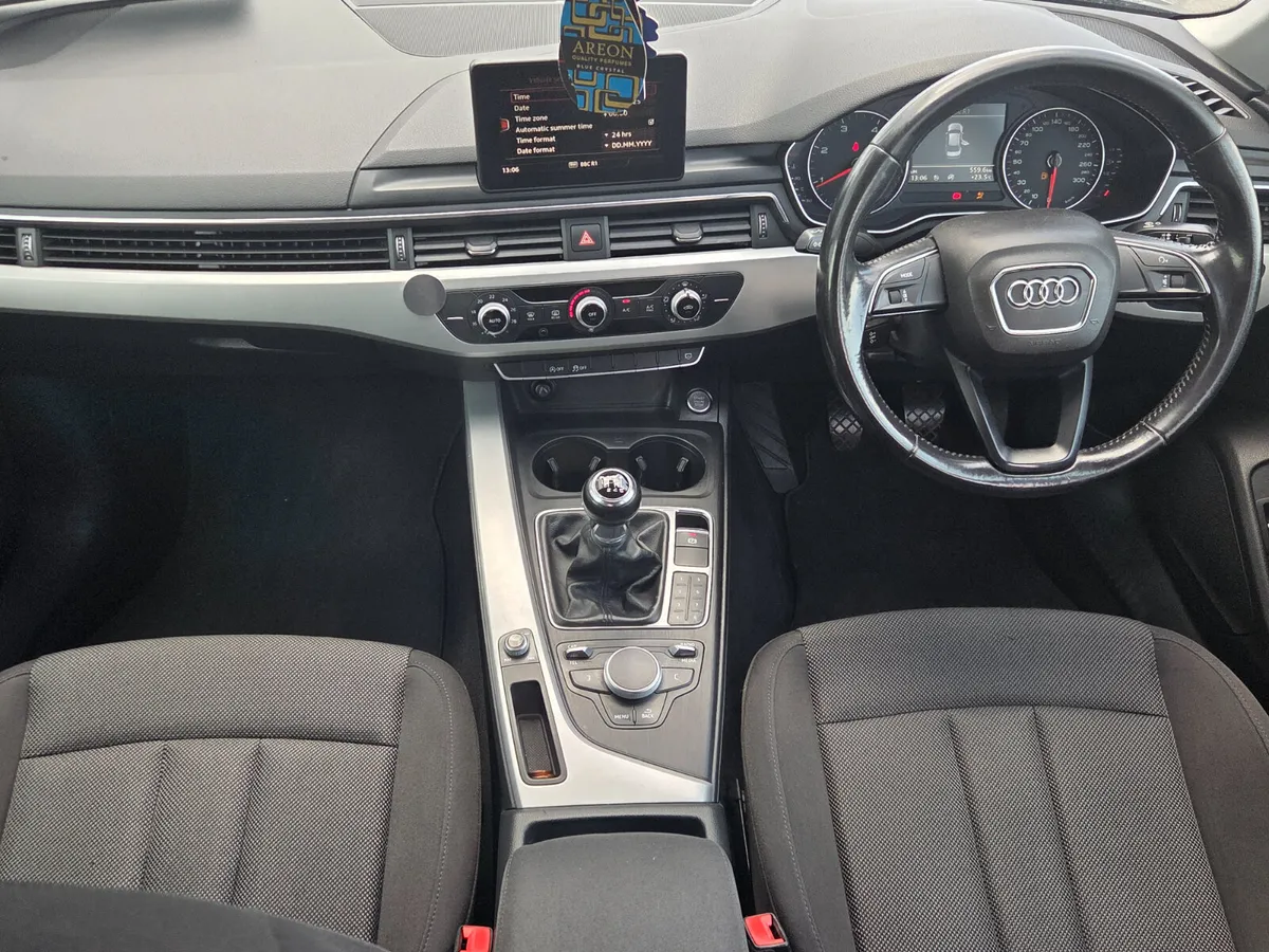 Audi A4 2016 - Image 4