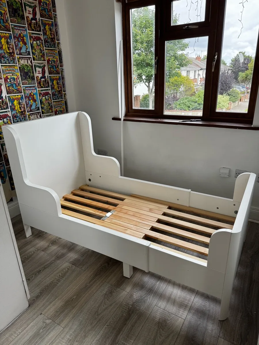 Extendable bed - Image 1