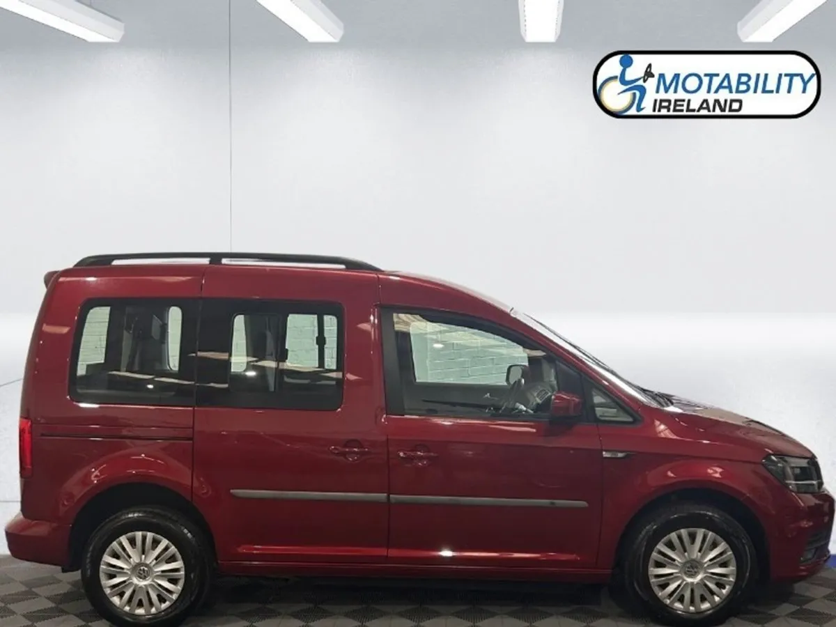 Volkswagen Caddy Drive From Wheelchair - Image 3