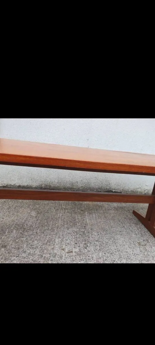 mid century teak whale tail coffee table - Image 3