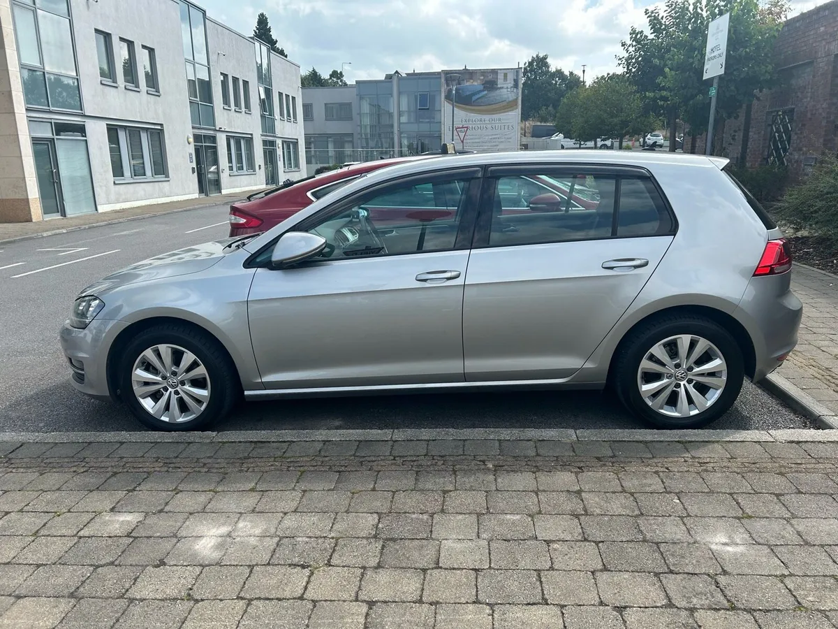 2016 Volkswagen golf 1.2 petrol comfort line - Image 4