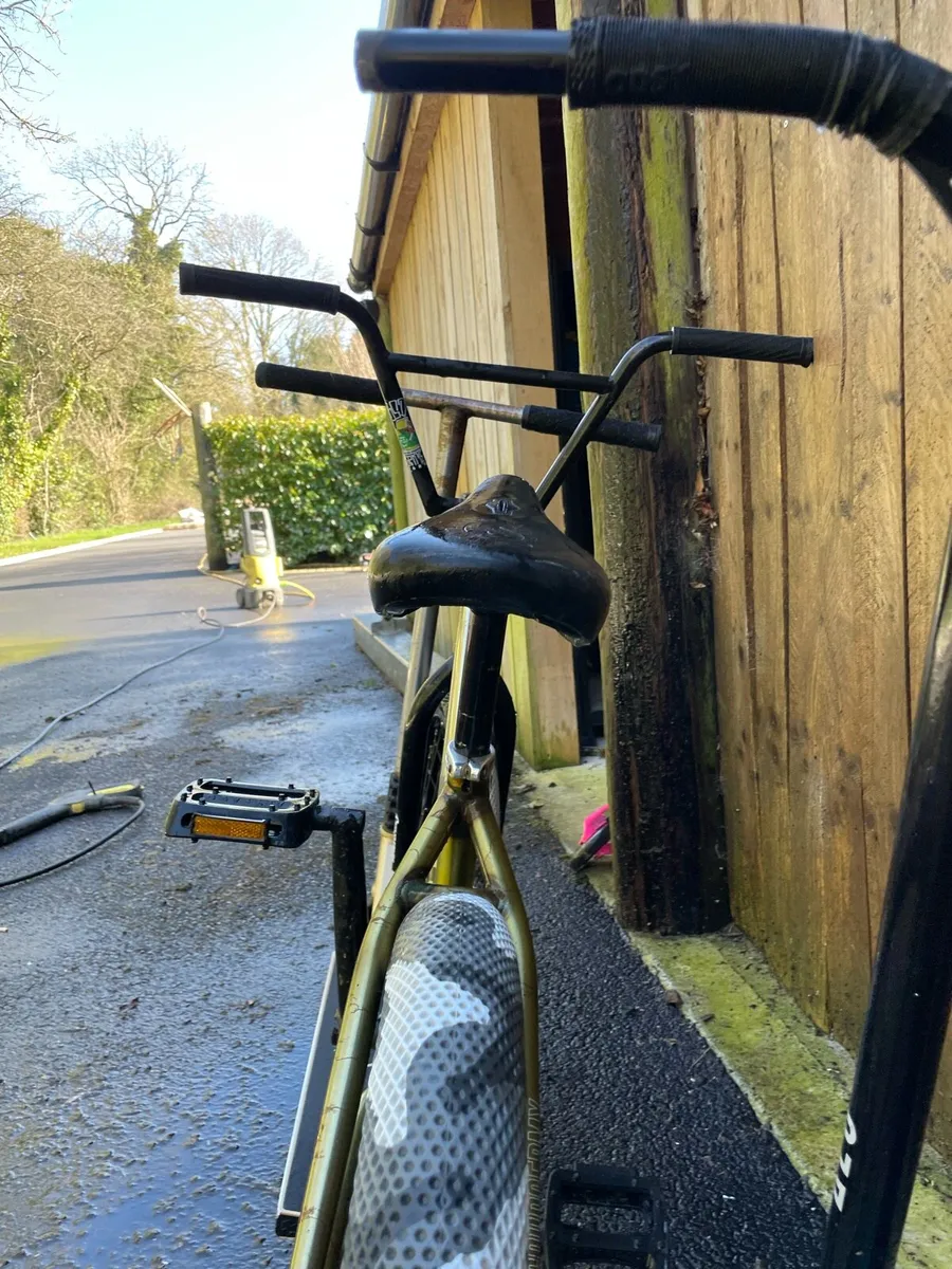 BMX bike - Image 3