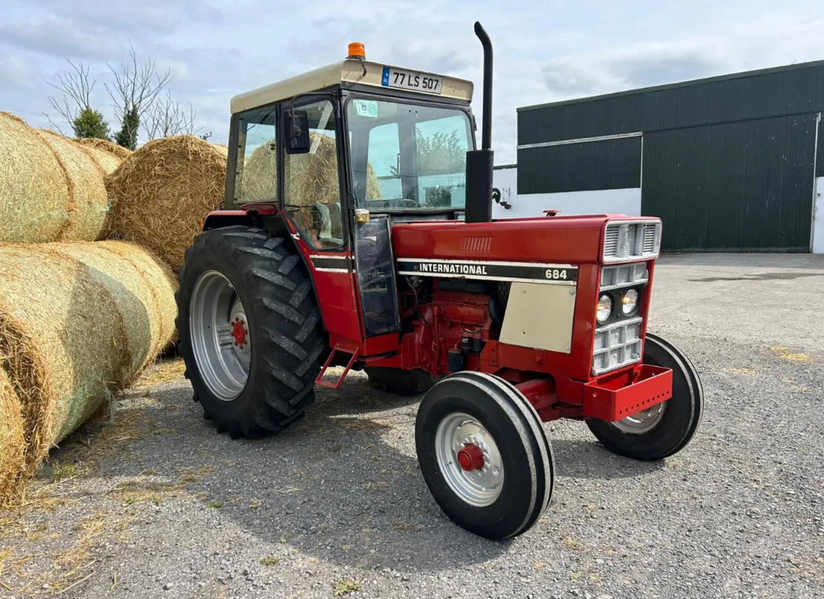 Case Ih 684 - Image 1