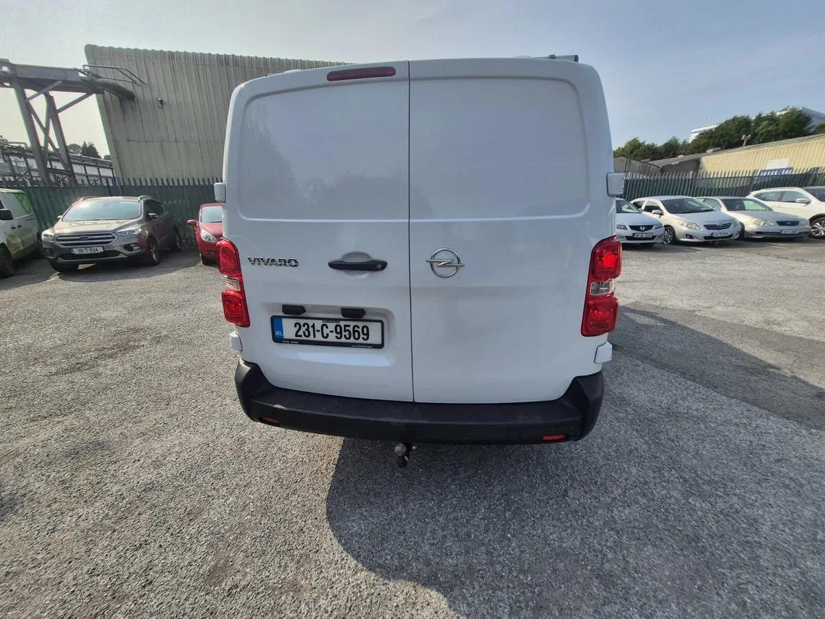 Opel Vivaro Van - Image 4