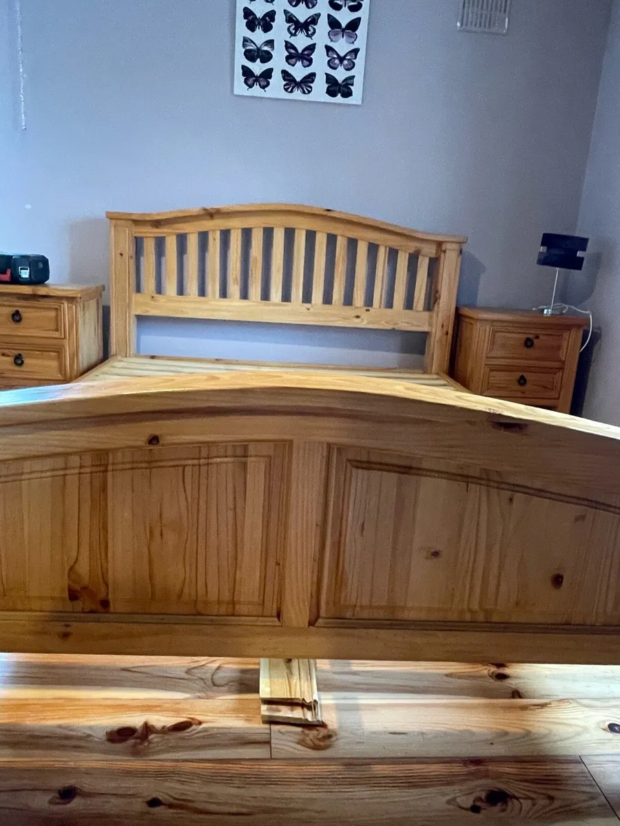 King Bed Frame, Solid Pine - Image 4