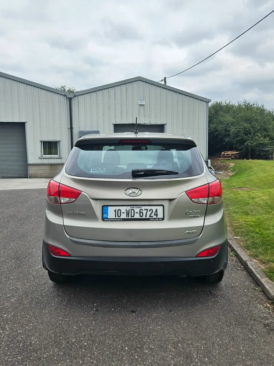 Hyundai ix35 2010 - Image 2