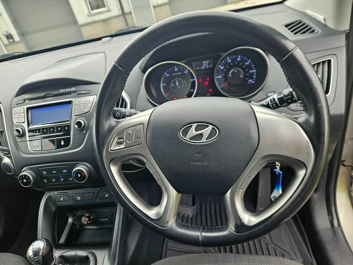 Hyundai ix35 2010 - Image 4