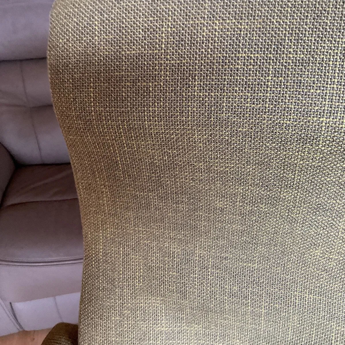Large swivel chair - Image 3