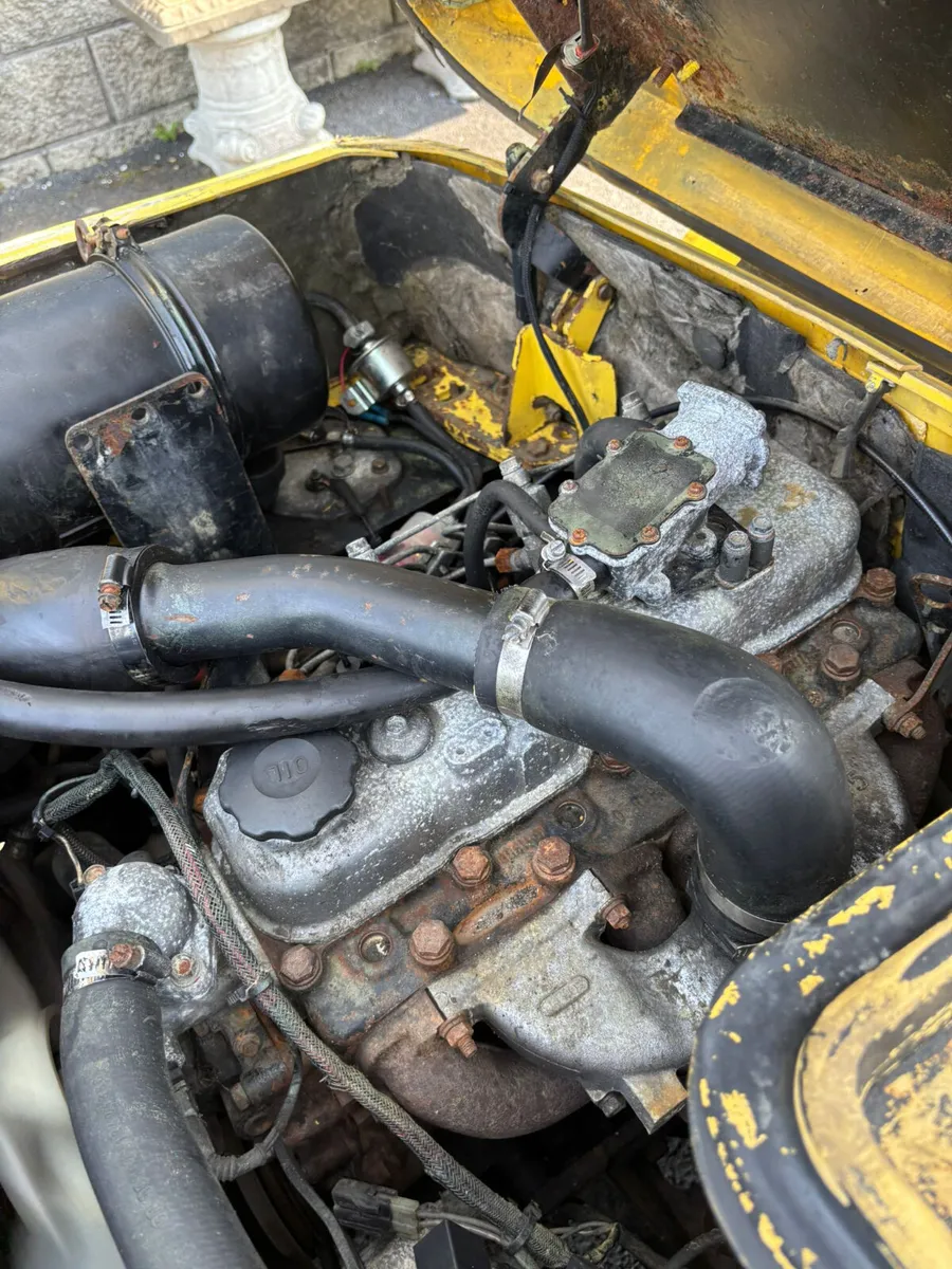For Sale: 3 Ton XM Hyster Forklift - Image 3