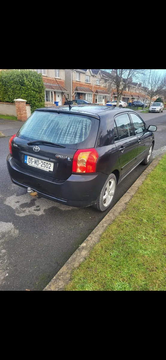 Toyota Corolla 2005 - Image 1
