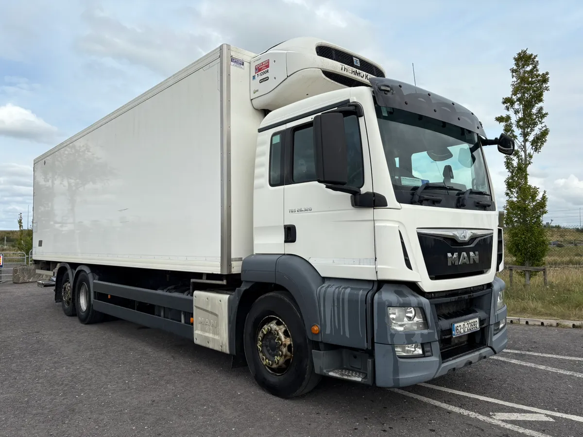 Man 6x2 26 Ton Fridge - Image 1