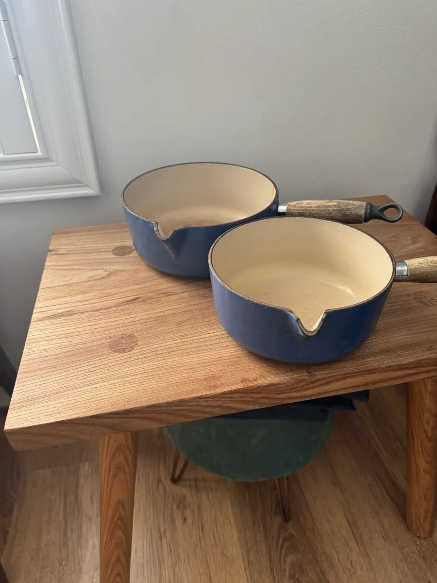 Le Creuset pots - 2 - Image 1