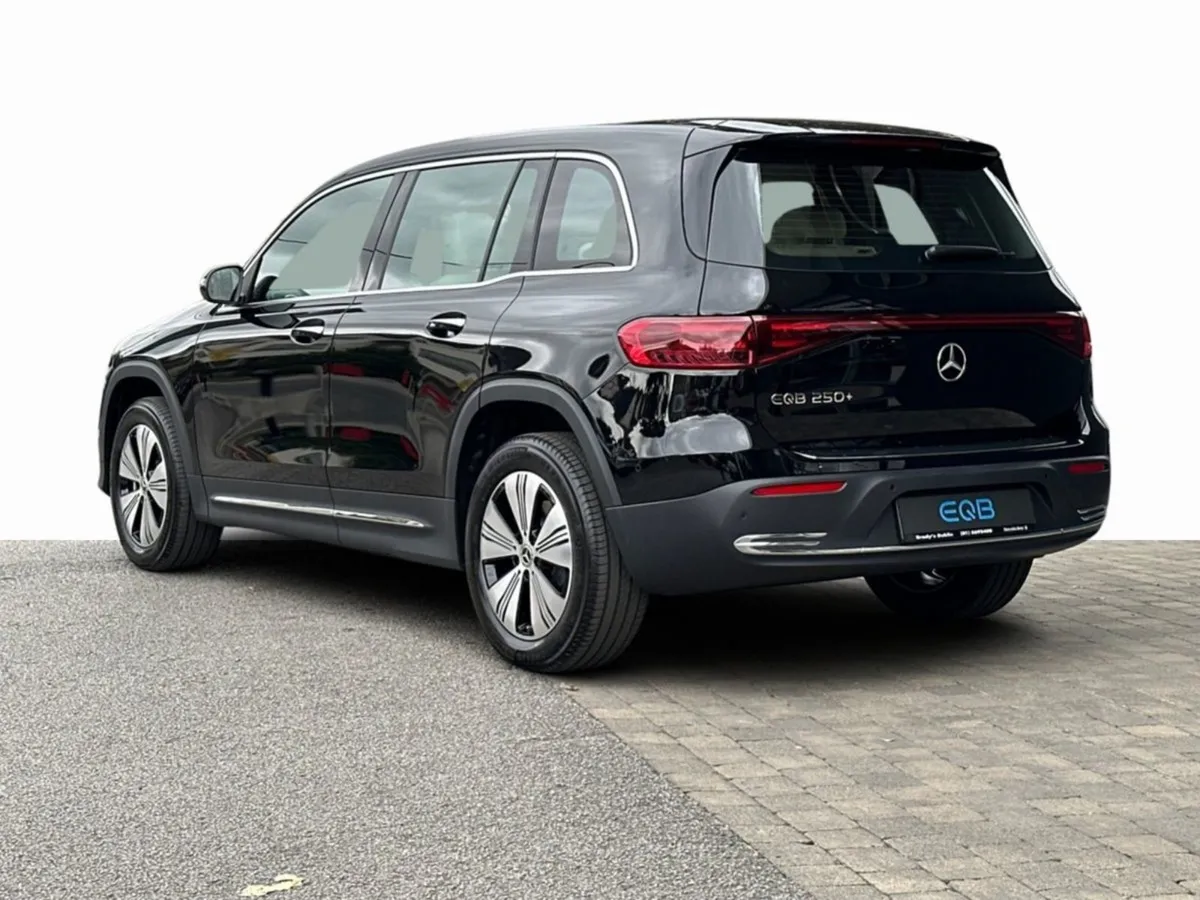 Mercedes-Benz EQB EQB 250  Progressive 7 Seater-- - Image 4