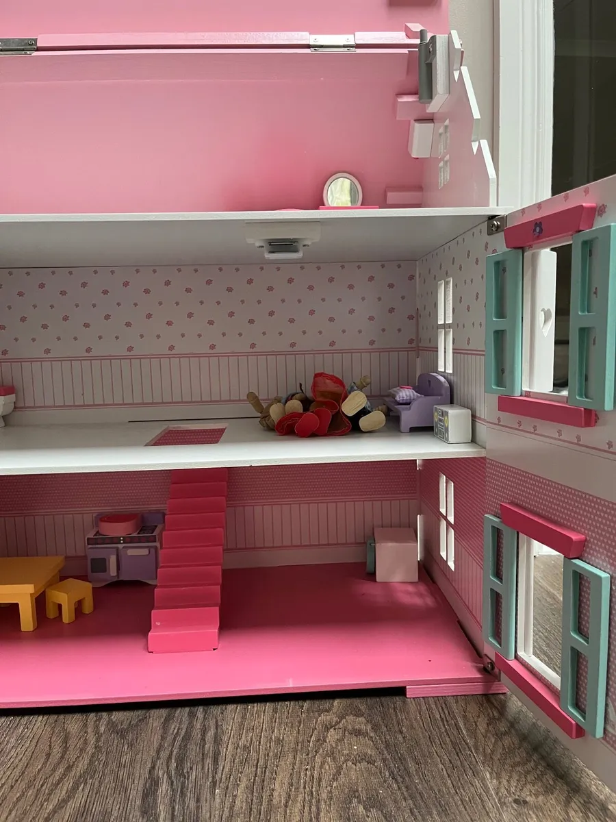 Wooden Doll’s House - Image 3