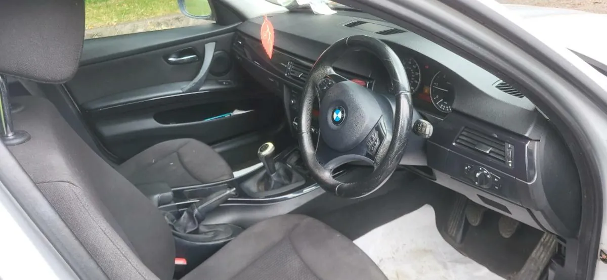 Car for sale - Image 4