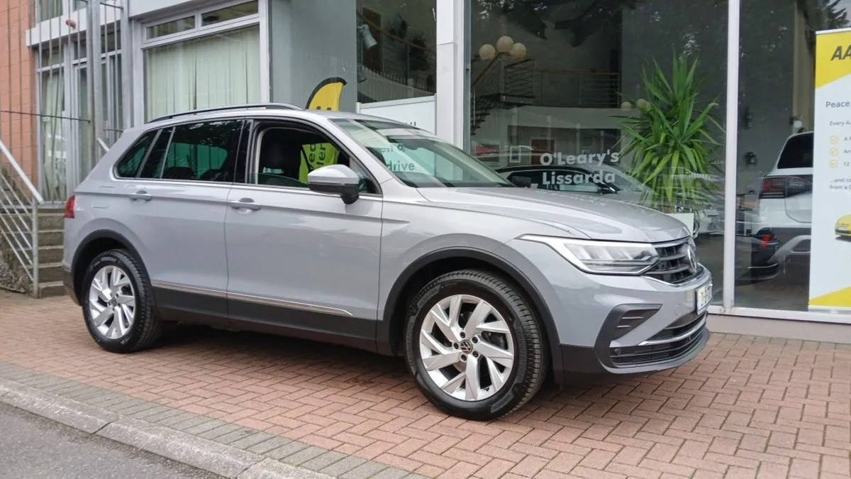 Volkswagen Tiguan 2.0 TDI 122HP Life  Moonstone G - Image 1