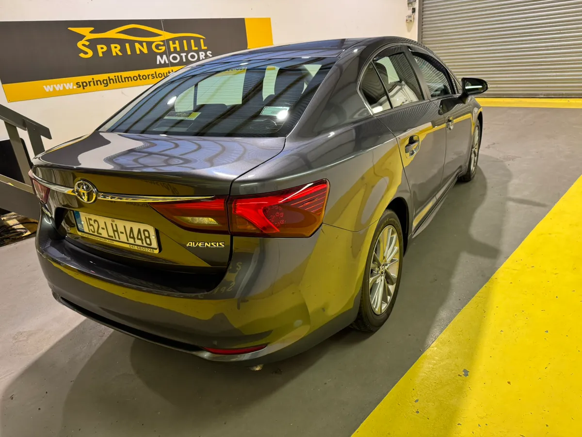 2015 Toyota Avensis 1.6 D-4DBusiness Edition Nav - Image 3