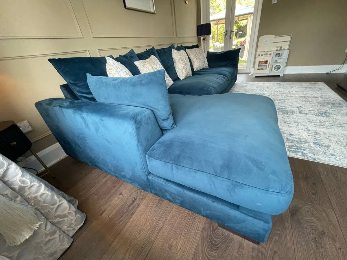 Corner Sofa - Image 4