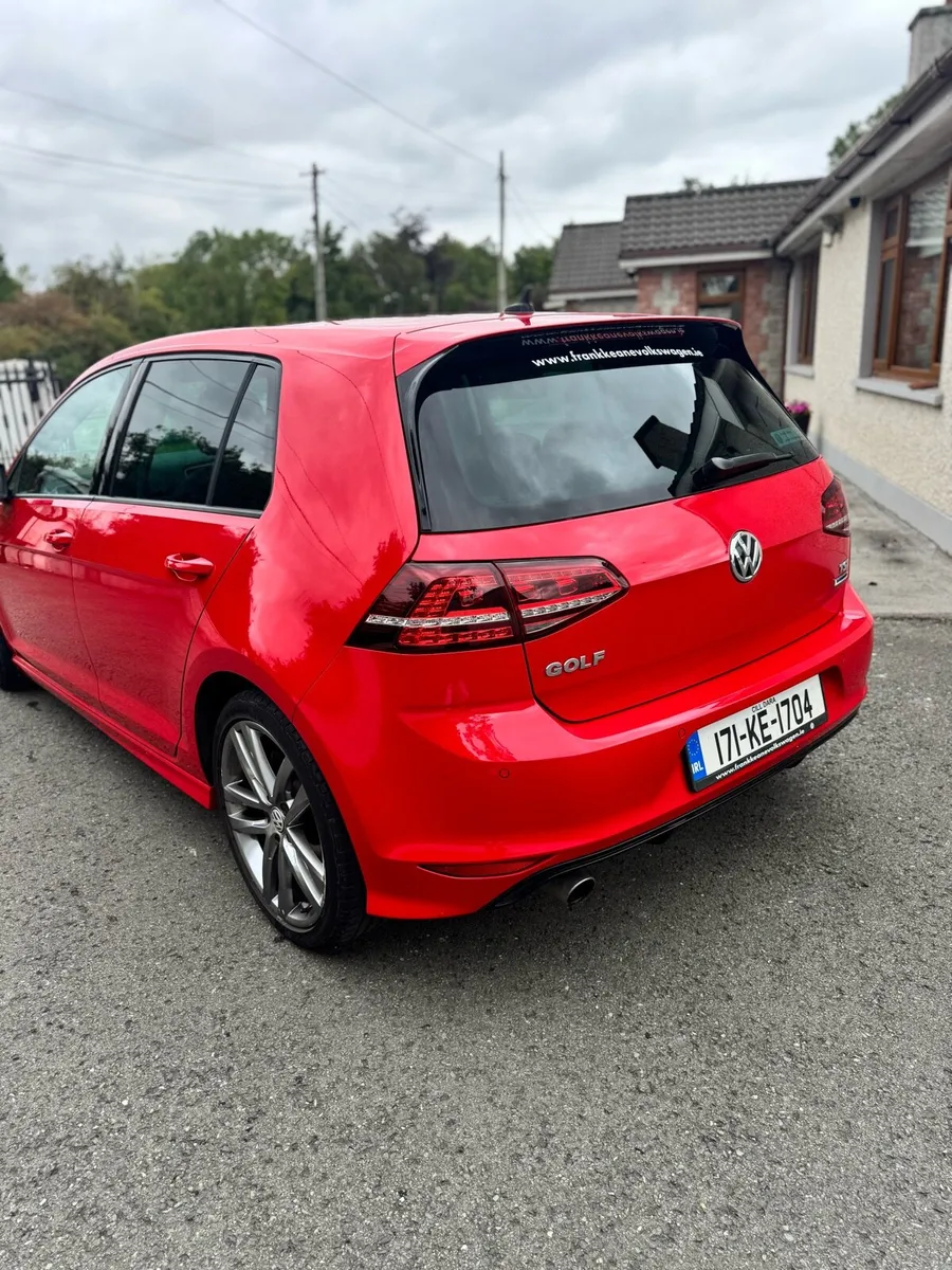 VW Golf R-Line - Image 4