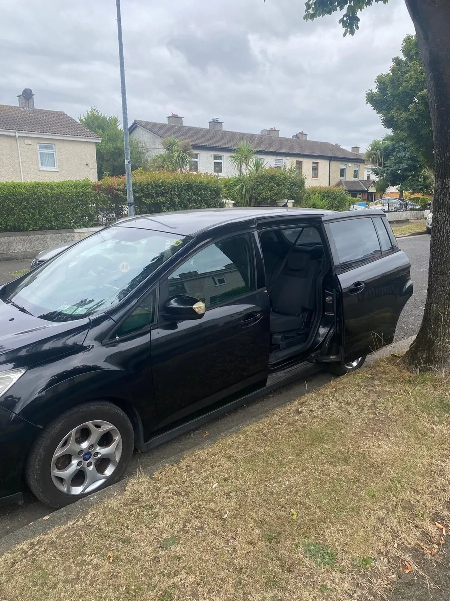 2011 Ford Grand CMax New Nct in perfect condition - Image 3