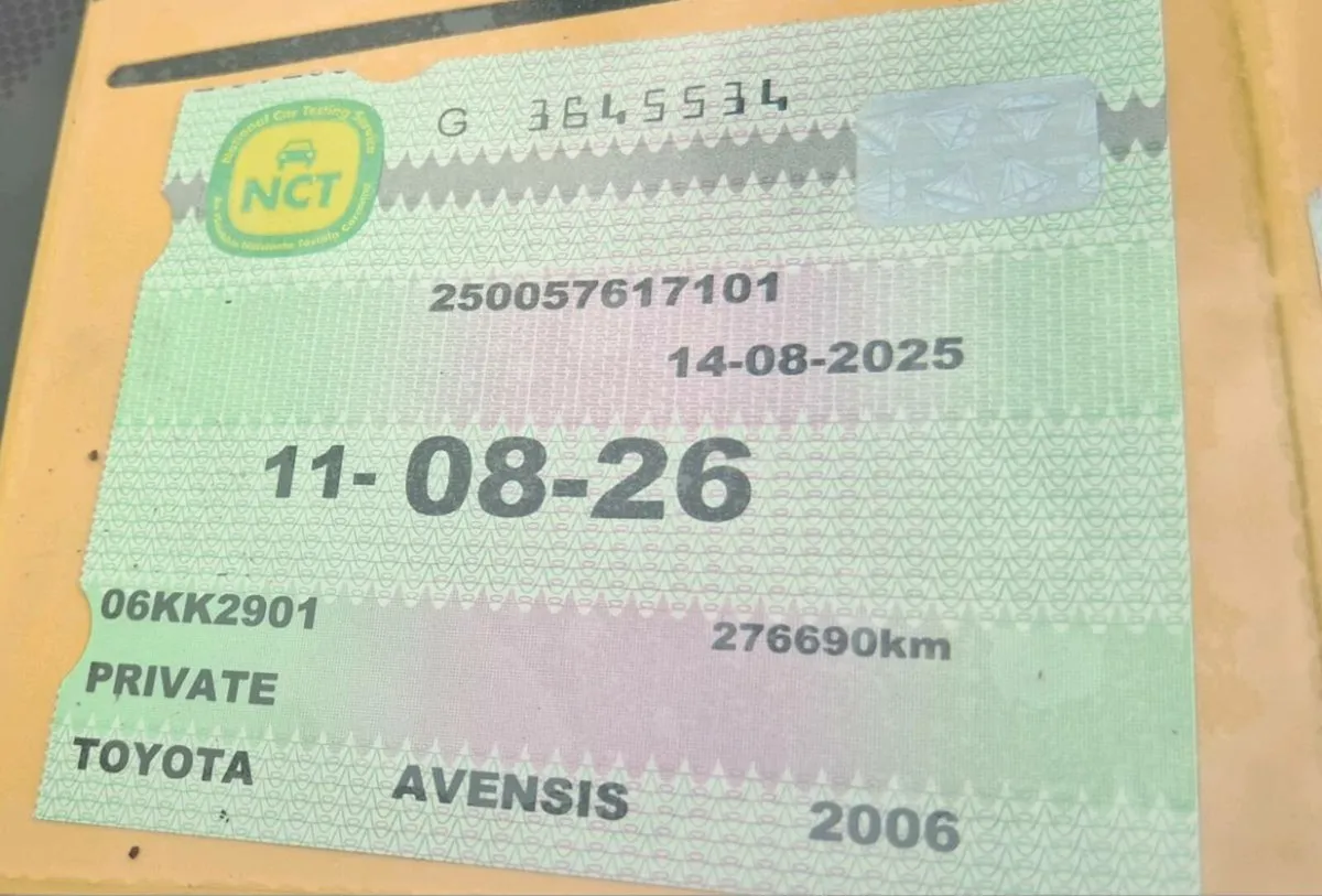06 Avensis 1.6 VVTi 276 km 2 owners NCT 08/26 - Image 2