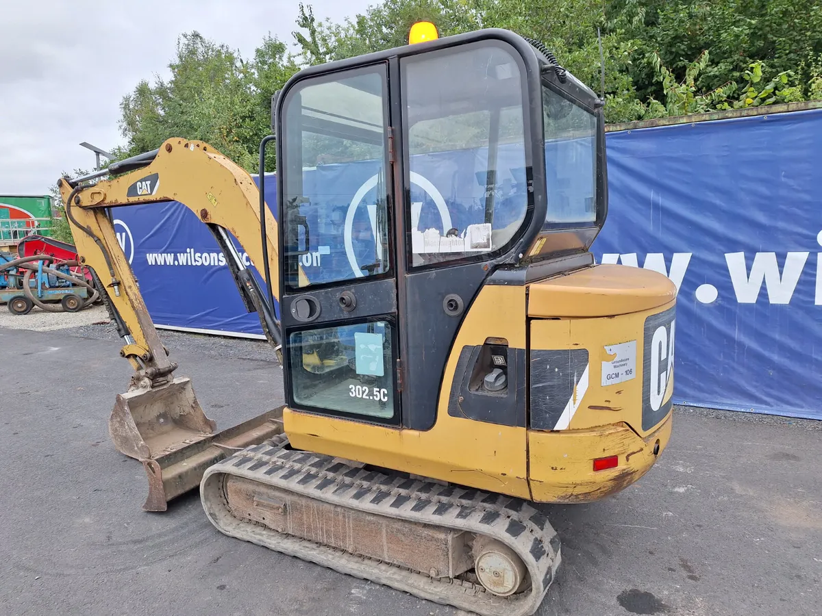 2007 Caterpillar 302.5C Excavator For Auction - Image 4