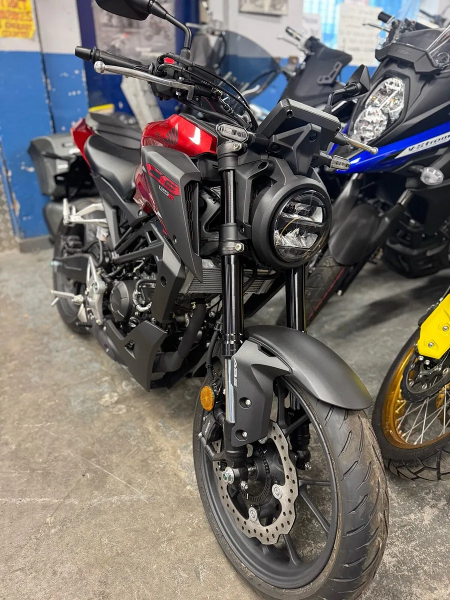 Brand new Honda CB 125 R in stock - Image 2