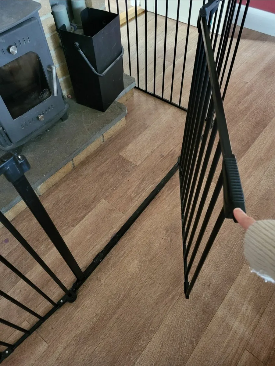 Babasafe Multi Panel Fireguard - Image 3
