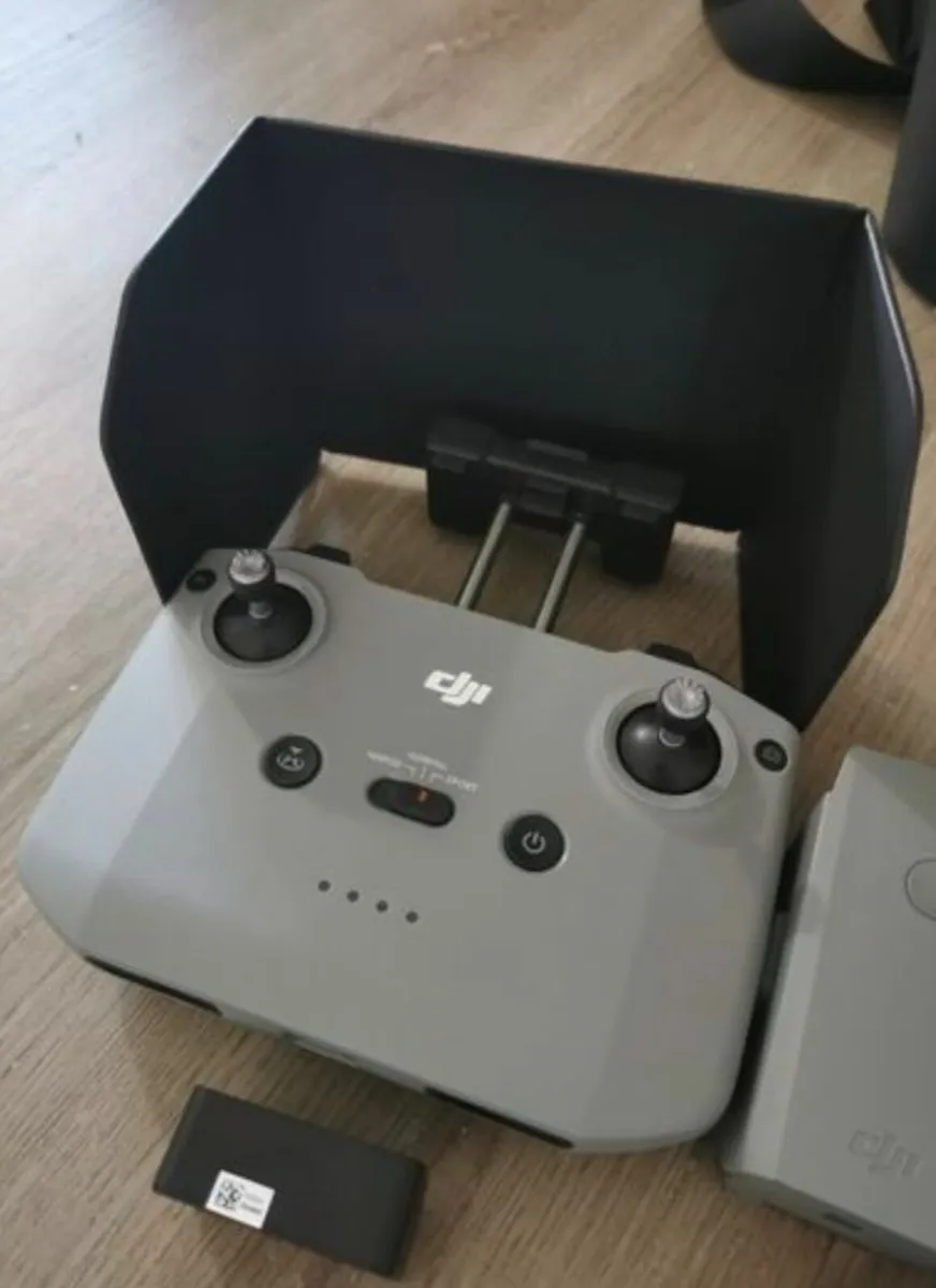 Dji Mavic Air 2 Drone Combo - Image 3