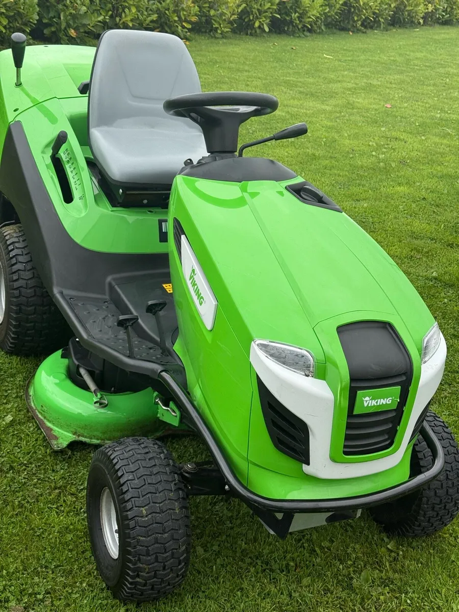 1 Owner Viking Mower mint condition - Image 4