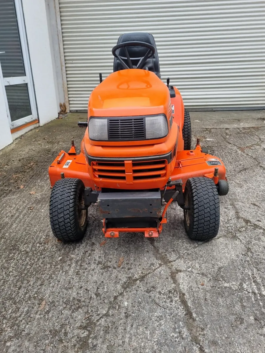 Ride-on Kubota Diesel Lawnmower G2160 - Image 4