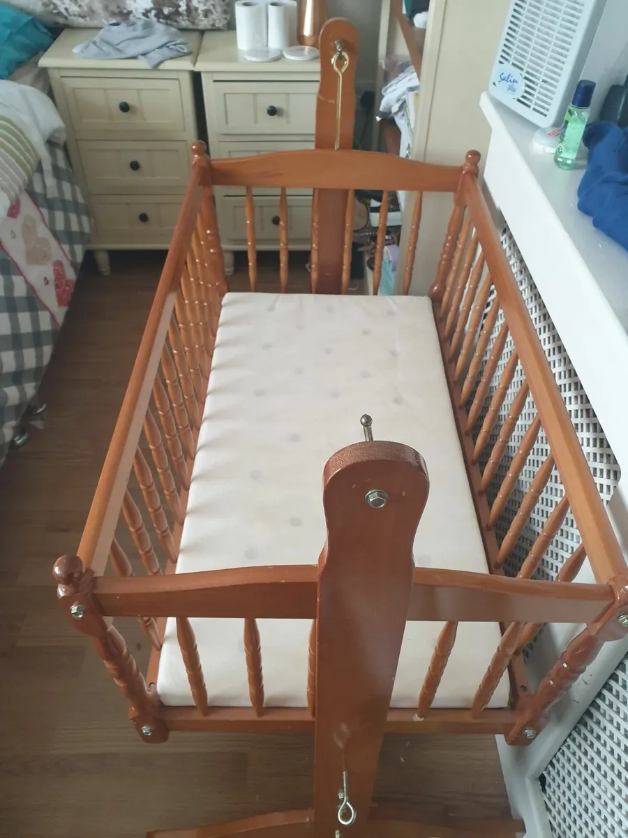 Cot - Image 3