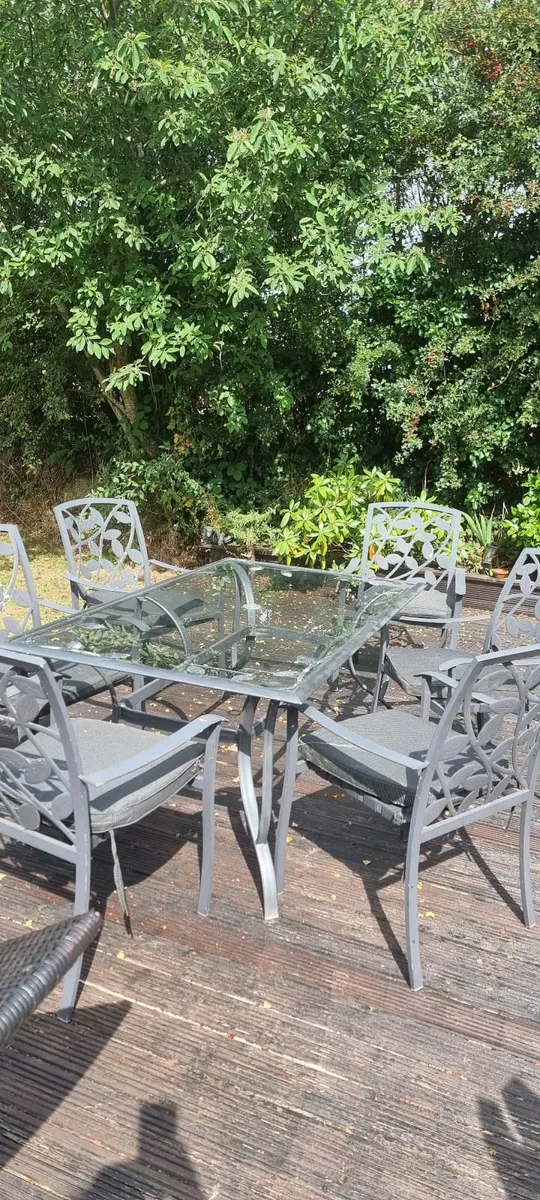 Garden furniture Table and Chairs Aluminium - Image 1
