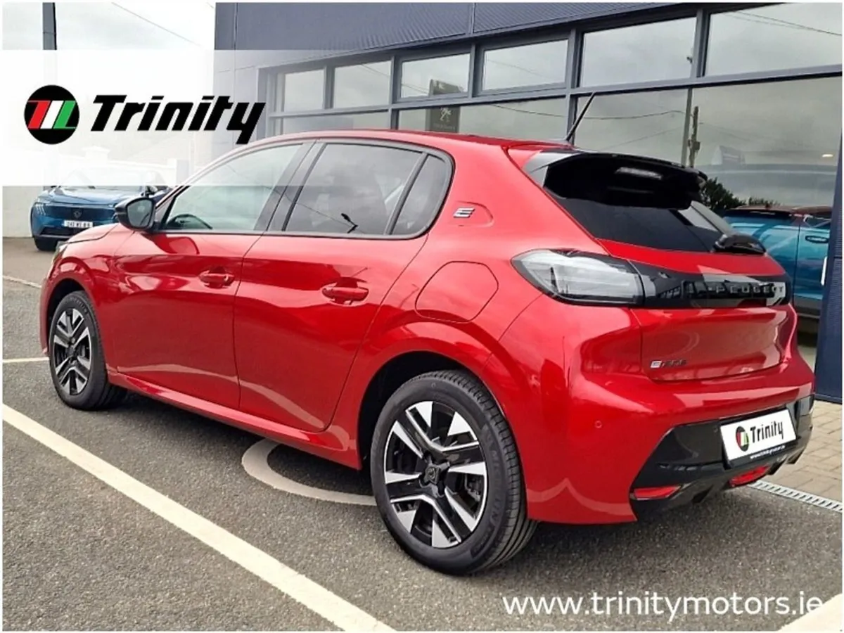 Peugeot 208 E-style 136BHP Electric 50kwh Auto Tr - Image 3