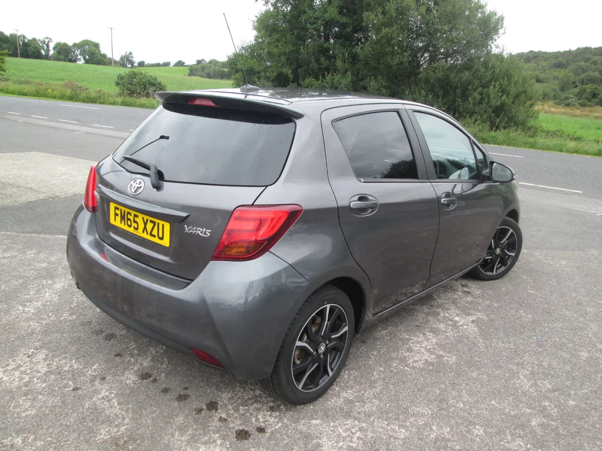 2016  TOYOTA  YARIS  1.4  D-4D  DESIGN  5DR - Image 4