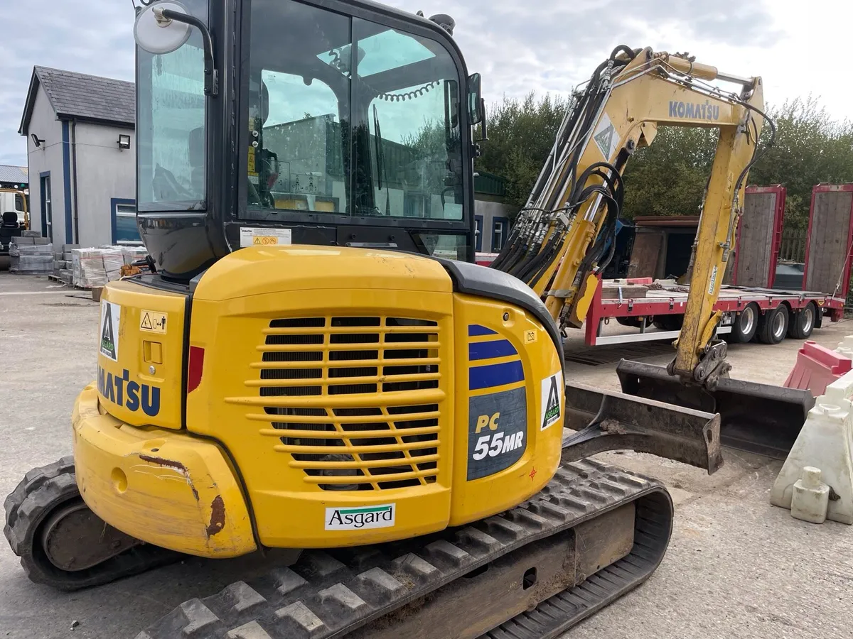2021 komatsu pc 55  midi excavator - Image 2