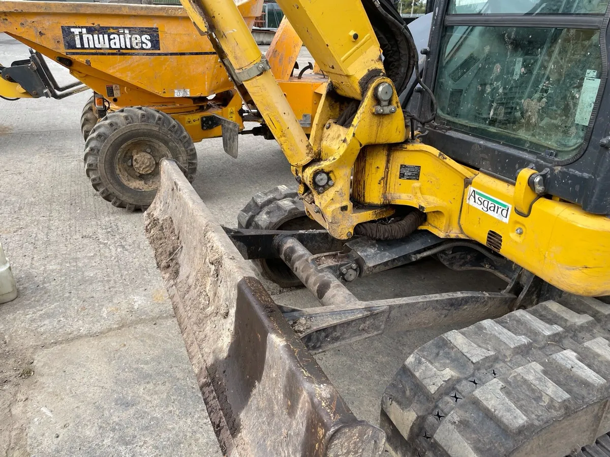 2021 komatsu pc 55  midi excavator - Image 4