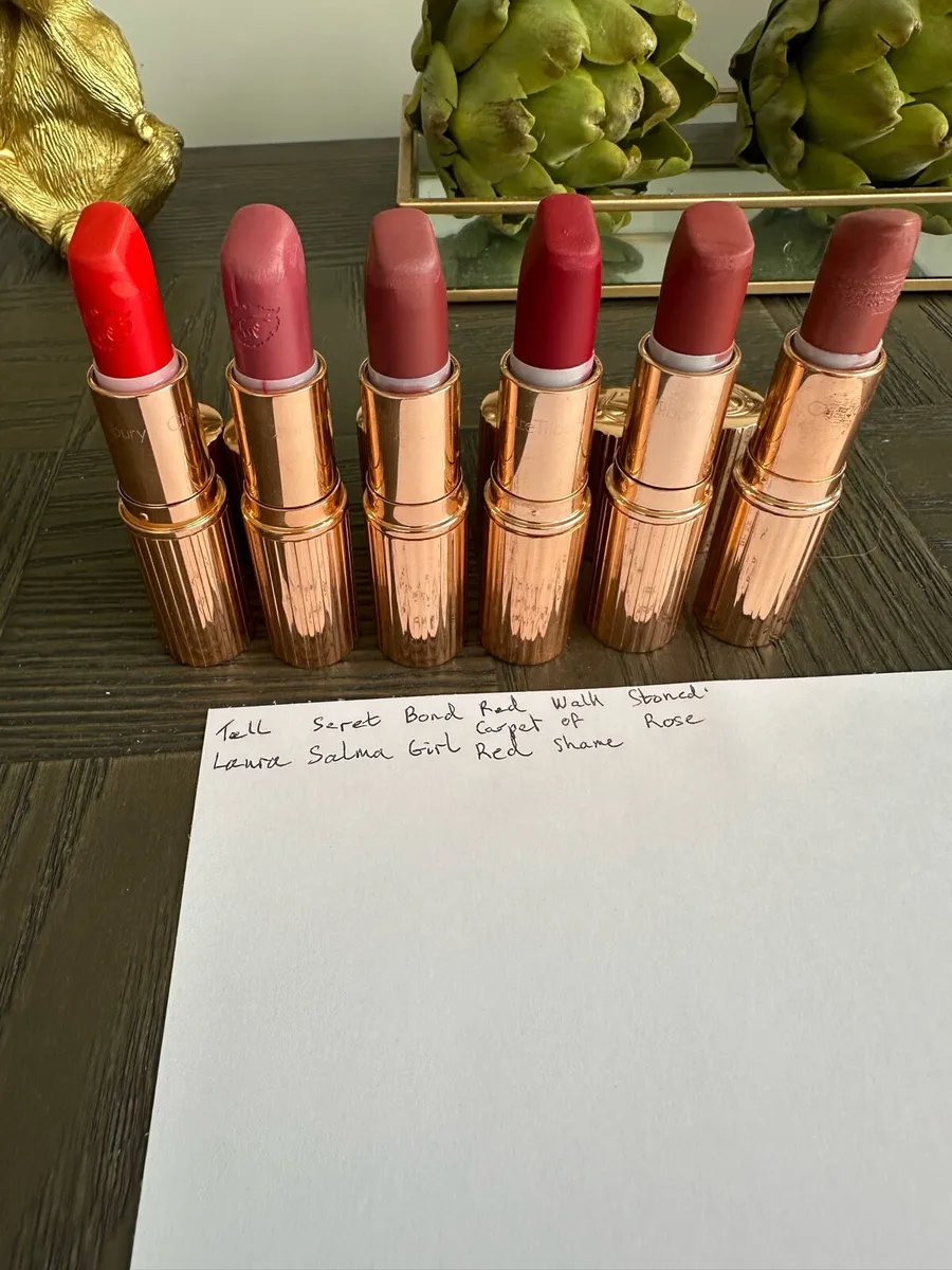 Lipstick - Image 1