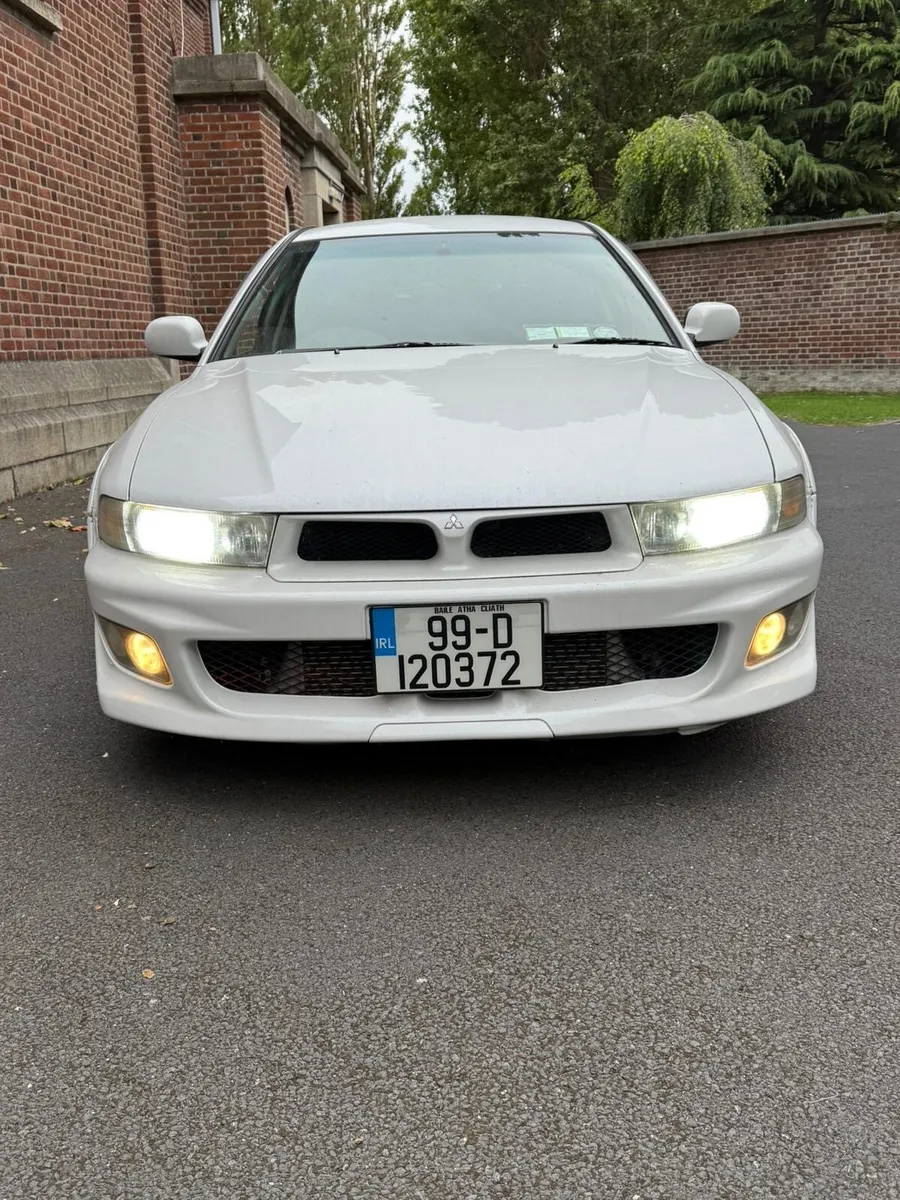 Mitsubishi legnum VR4 - Image 1