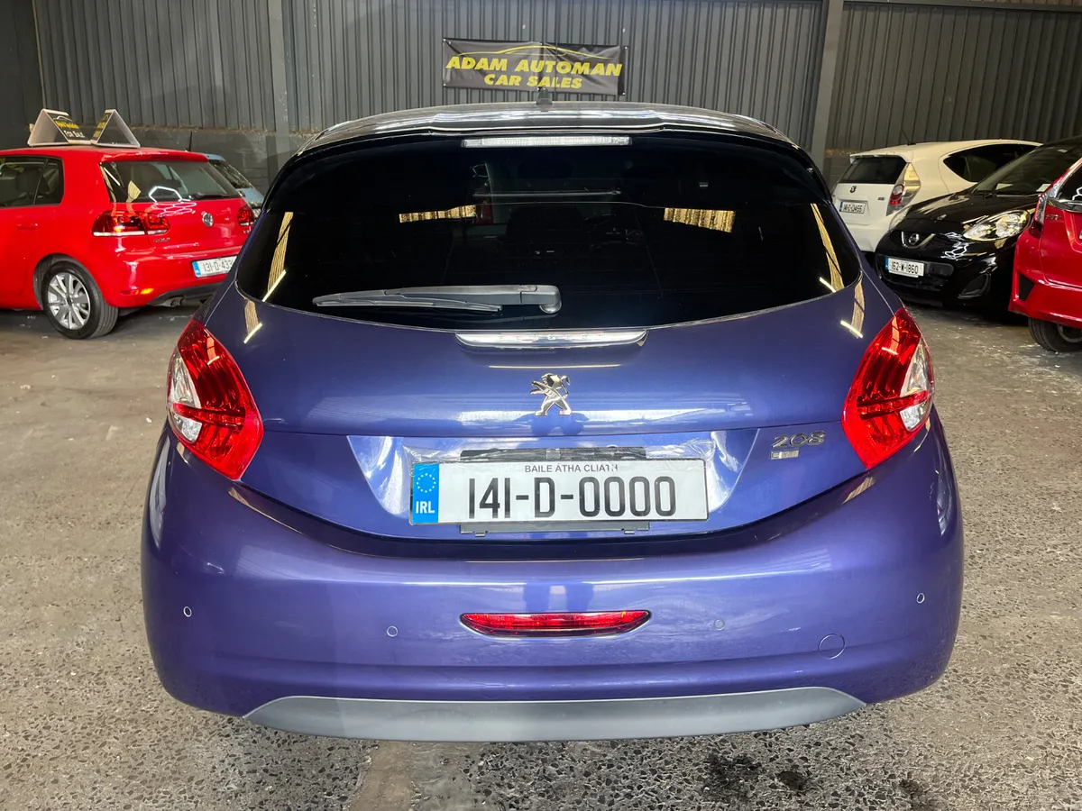 Peugeot 208 automatic 2014 - Image 4