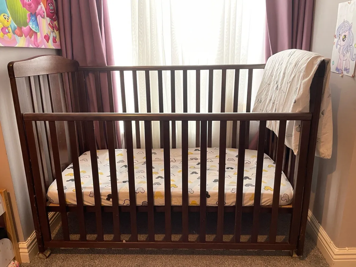 Baby Cot - Image 1