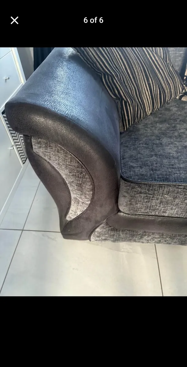 Sofa - Image 3