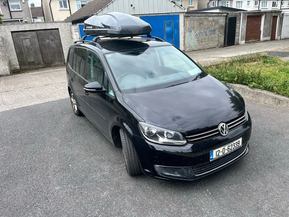 Volkswagen Touran - Image 3