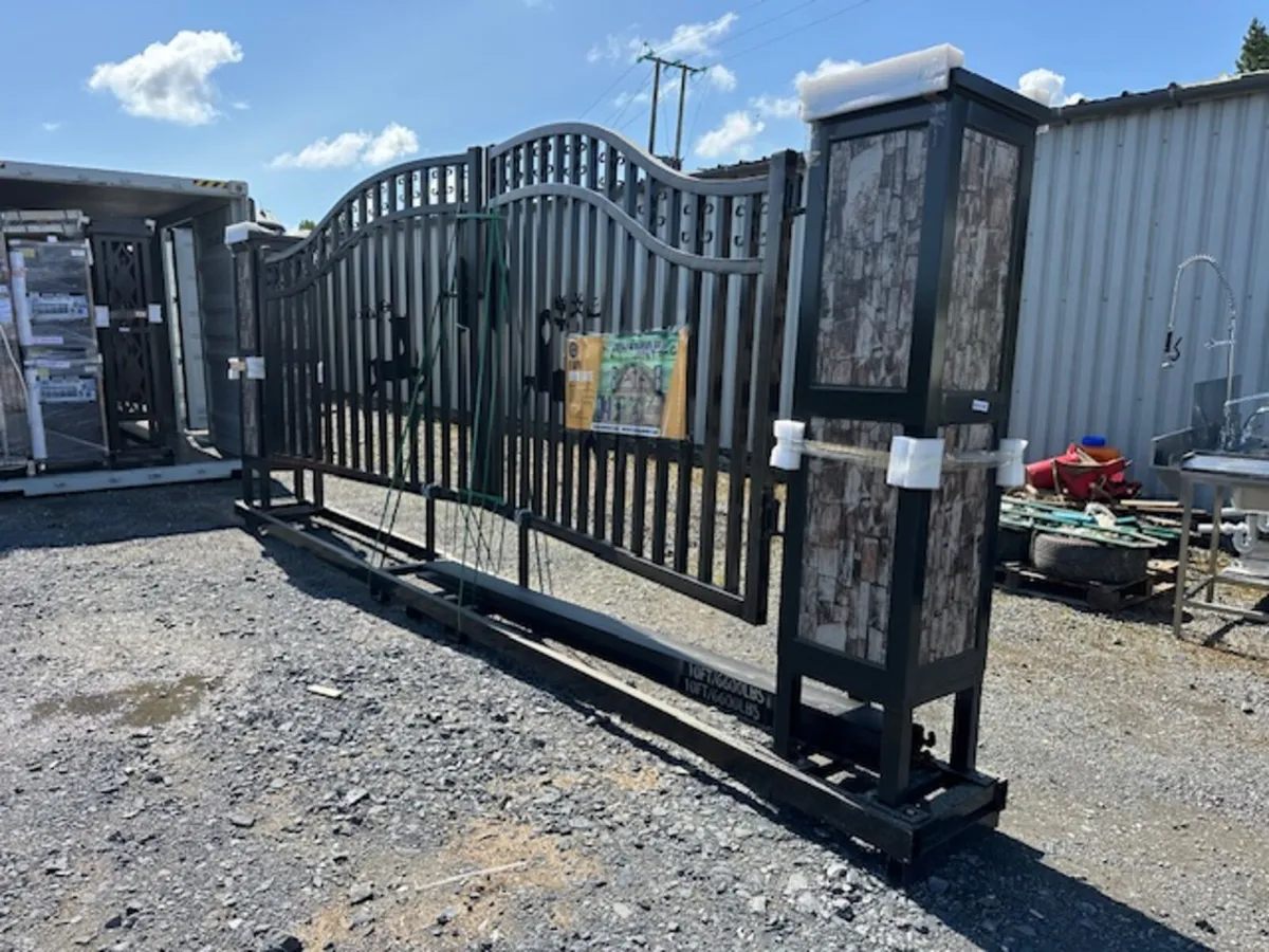 New 2025 20FT Farm Iron Gate **Online Auction** - Image 3